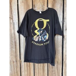 Garth Brooks Stadium Tour Black Concert T-Shirt 2XL Gold Graphic Tour Tee